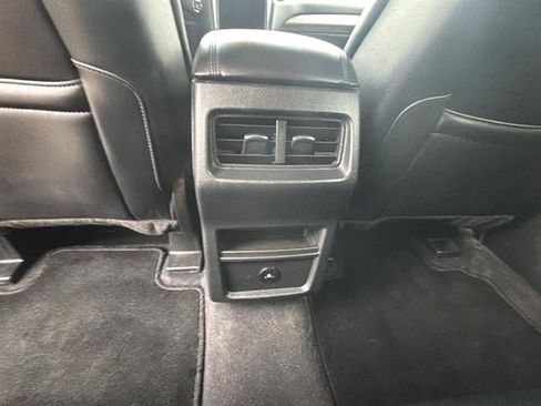 Used 2024 Ford Edge SEL AWD/4WD image 23