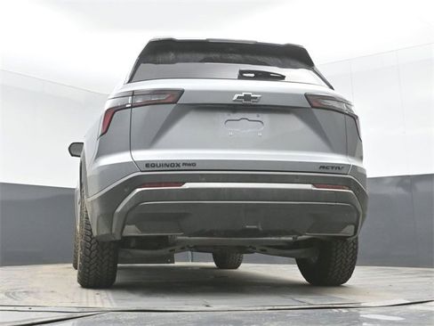 Used 2025 Chevrolet Equinox ACTIV w/ Safety and Technology Package image 47
