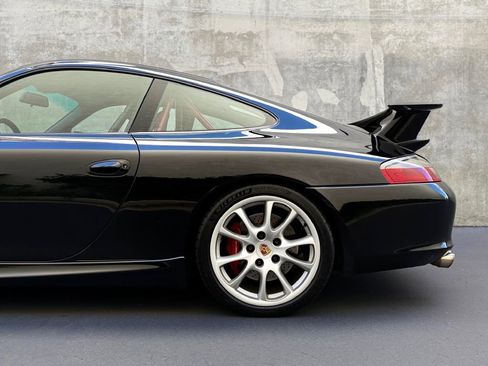 Used 2004 Porsche 911 GT3 image 44