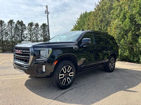 Used 2022 GMC Yukon AT4 w/ Max Trailering Package AWD/4WD image 3