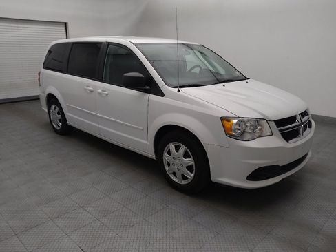 Used 2017 Dodge Grand Caravan SE w/ Power Window Group FWD image 11