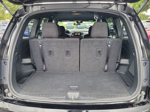 Used 2022 Honda Pilot Sport image 11