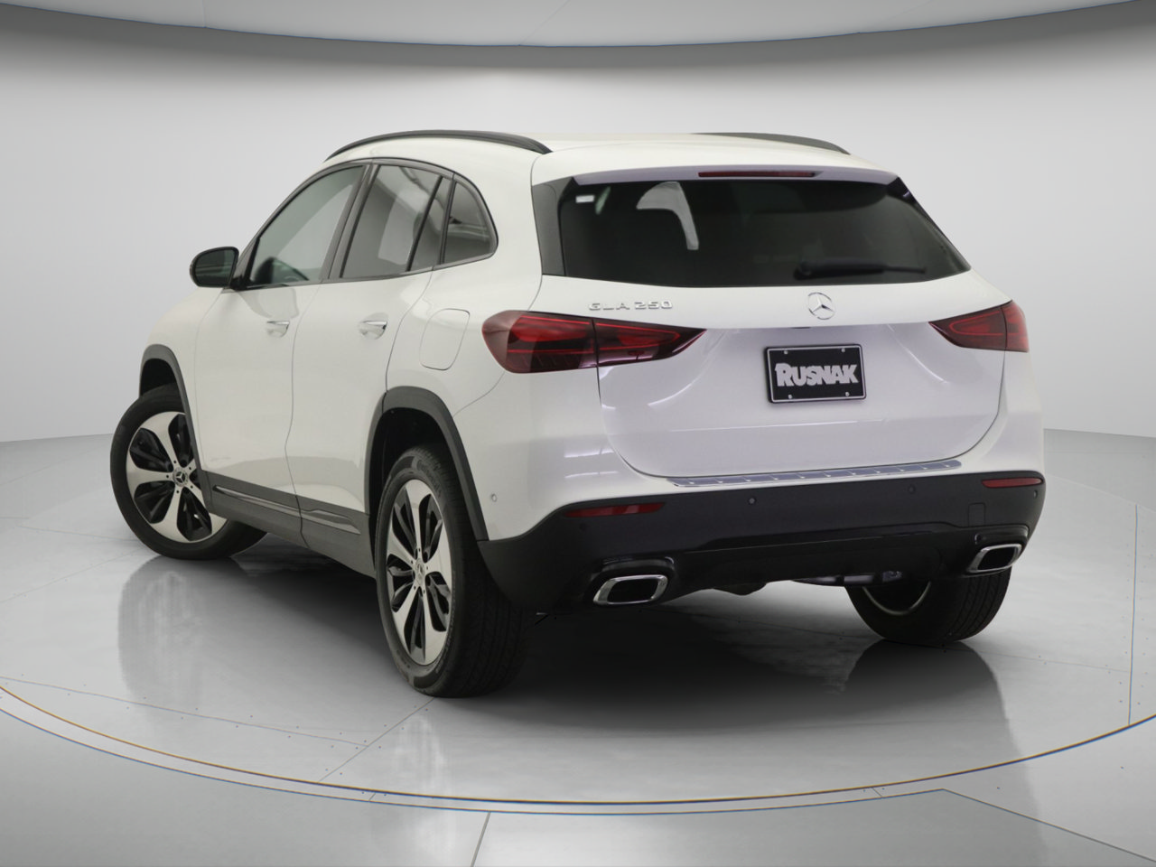 New 2026 Mercedes-Benz GLA 250 image 2