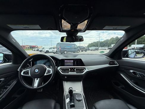 Used 2022 BMW M340i xDrive AWD/4WD image 9