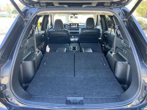 Used 2024 Mitsubishi Outlander SE Black Edition image 25