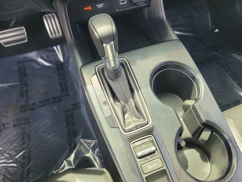 Used 2023 Honda Civic Sport image 28