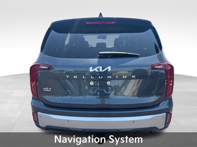 Used 2023 Kia Telluride LX FWD image 6