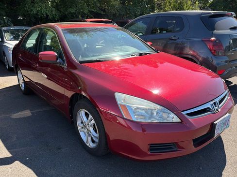Used 2006 Honda Accord EX image 2