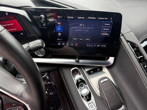 Used 2022 Chevrolet Corvette Stingray Preferred Conv w/ Battery Protection Package RWD image 14