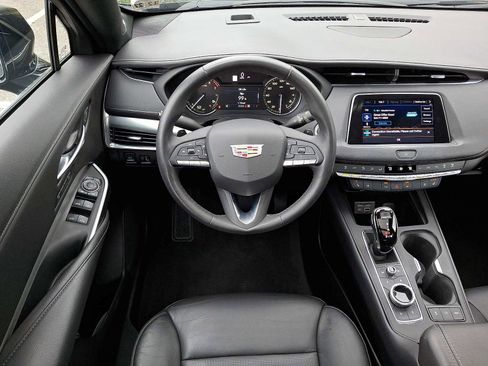 Certified 2023 Cadillac XT4 Premium Luxury AWD/4WD image 11