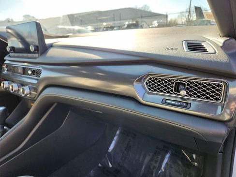 Used 2023 Acura Integra A-Spec image 17