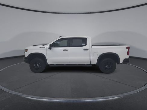Used 2025 Chevrolet Silverado 1500 ZR2 w/ Technology Package AWD/4WD image 8