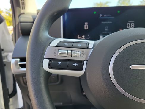 New 2026 Hyundai Tucson SE image 23