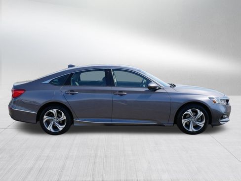 Used 2018 Honda Accord EX-L image 8