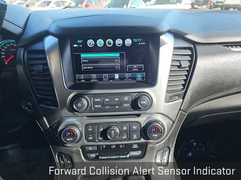 Used 2017 Chevrolet Suburban LT image 49