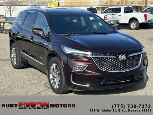 Used 2023 Buick Enclave Avenir image 1