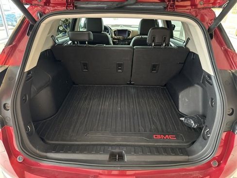 Used 2018 GMC Terrain Denali w/ Advanced Safety Package image 16