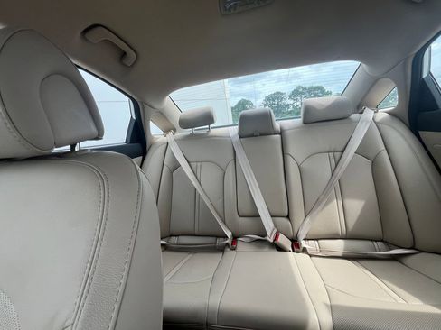 Used 2015 Hyundai Sonata ECO w/ Option Group 08 FWD image 16