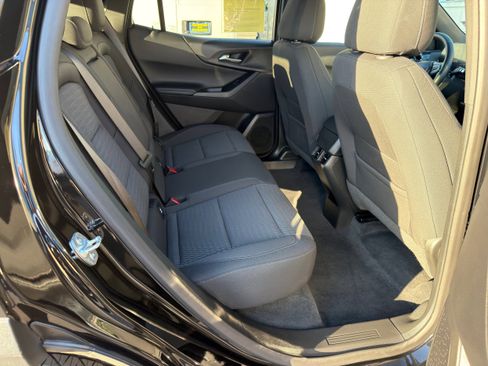 Used 2025 Chevrolet Equinox LT image 12