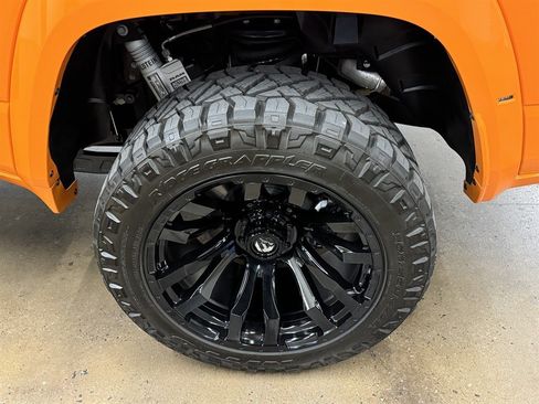 Used 2022 RAM 1500 TRX w/ TRX Level 2 Equipment Group AWD/4WD image 10