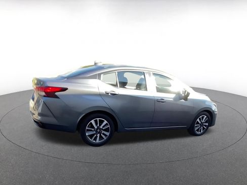 Used 2025 Nissan Versa SV image 15