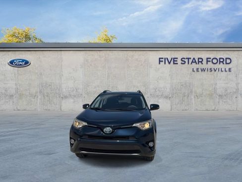 Used 2018 Toyota RAV4 XLE w/ Convenience Package AWD/4WD image 3