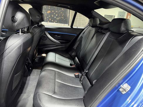 Used 2016 BMW 328i xDrive Sedan AWD/4WD image 17