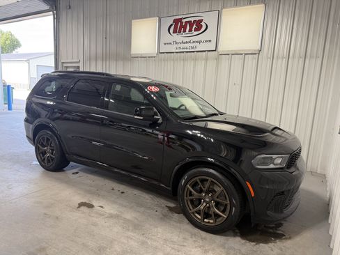 Used 2025 Dodge Durango R/T AWD/4WD image 1