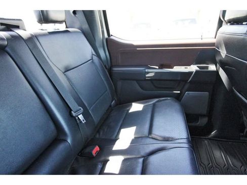 Used 2022 Ford F150 Lariat w/ Equipment Group 502A High image 10