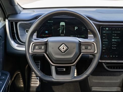 Used 2024 Rivian R1S Adventure AWD/4WD image 11