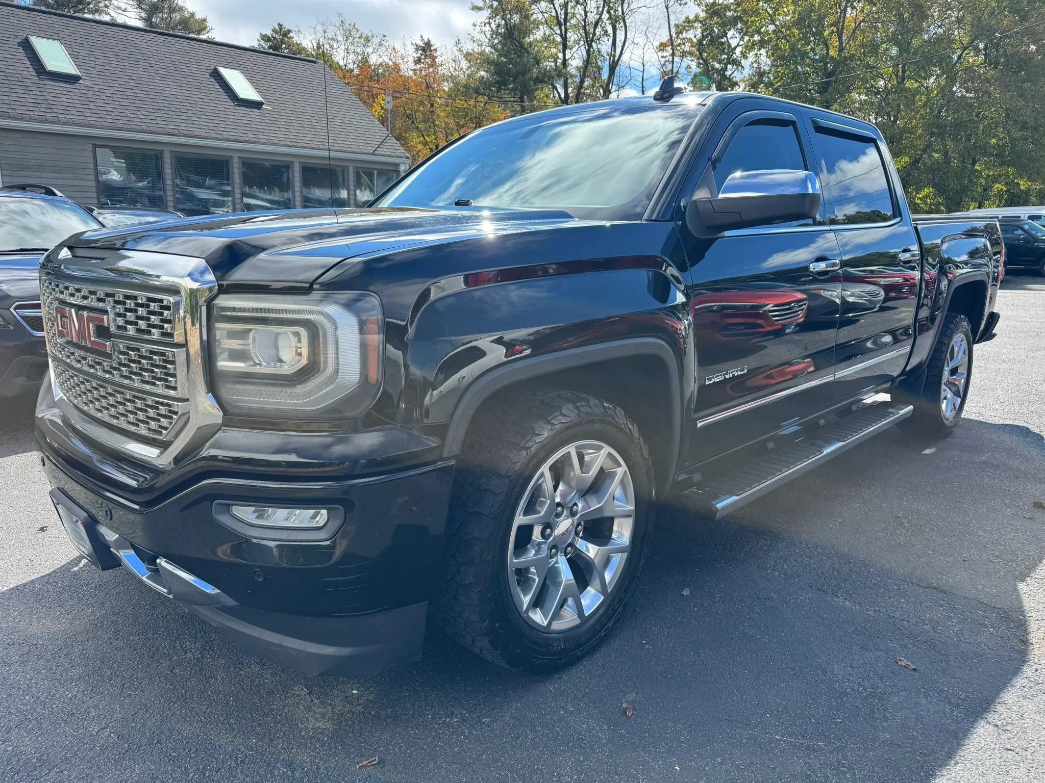 Used 2016 GMC Sierra 1500 Denali AWD/4WD image 3