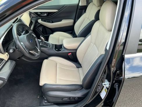 Certified 2024 Subaru Outback Limited AWD/4WD image 12