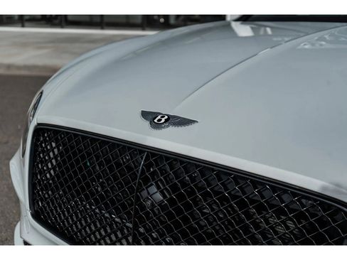 Used 2024 Bentley Continental GT Speed image 23