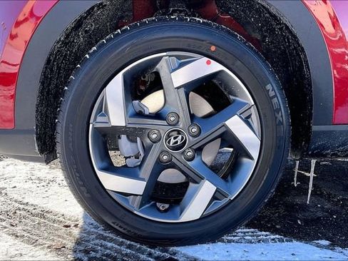 New 2026 Hyundai Venue SEL image 12