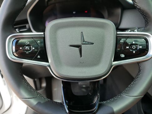 Used 2022 Polestar Polestar 2 w/ Plus Package AWD/4WD image 25