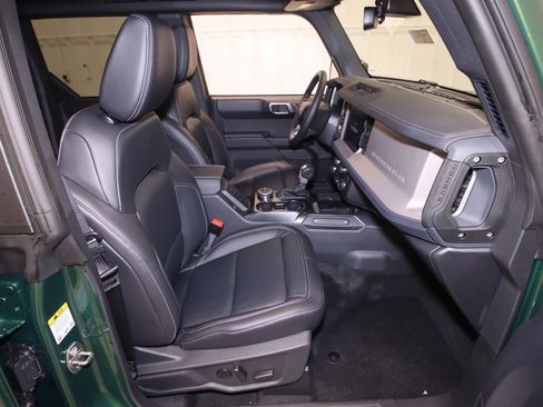 New 2025 Ford Bronco Outer Banks image 14