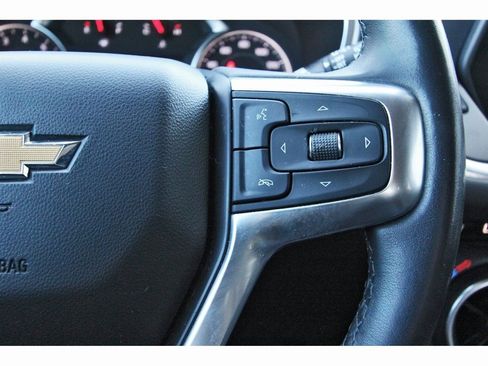 Used 2020 Chevrolet Blazer LT image 16