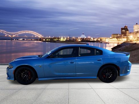 Used 2023 Dodge Charger Scat Pack w/ Plus Group image 2