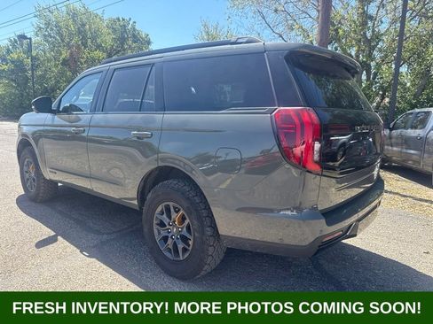 Used 2025 Ford Expedition Tremor AWD/4WD image 4