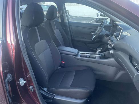 Used 2025 Nissan Sentra SV image 34