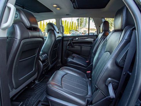 Used 2017 Buick Enclave Leather AWD/4WD image 17