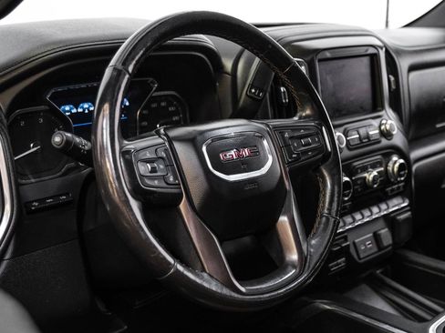 Used 2020 GMC Sierra 2500 AT4 w/ AT4 Premium Package AWD/4WD image 14