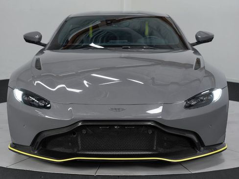 Used 2020 Aston Martin V8 Vantage AMR RWD image 10