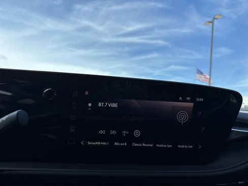New 2026 Buick Envista Sport Touring w/ Convenience I Package FWD image 23