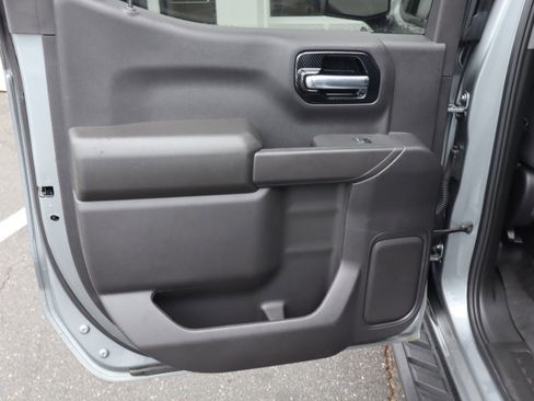 Used 2024 Chevrolet Silverado 1500 Custom Trail Boss w/ LPO, Dark Essentials Package image 30