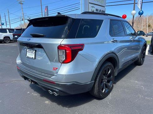 Used 2022 Ford Explorer ST w/ ST Street Pack AWD/4WD image 3