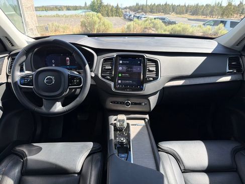 Used 2023 Volvo XC90 T8 Ultimate w/ Protection Package Premier AWD/4WD image 10