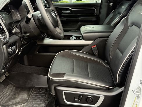 Used 2025 RAM 1500 Laramie w/ Night Edition image 12