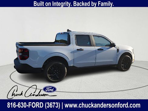 New 2025 Ford Maverick XLT w/ Black Appearance Package image 9