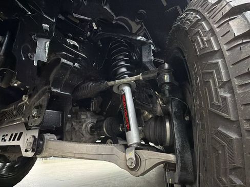 Used 2025 RAM 1500 Big Horn AWD/4WD image 16